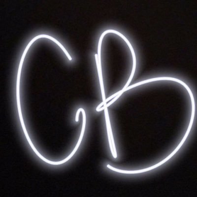 closetboutiquex's profile picture. Women's Clothing • Worldwide shipping 🌎•