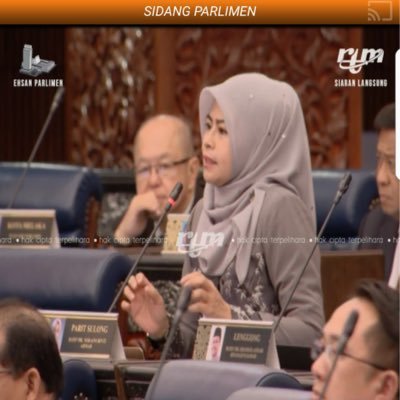 🇲🇾Member of Federal Parliament; Head of National Women Wing, UMNO; Chairperson of the Commonwealth Women Parliamentarians [CWP]; mother of two.