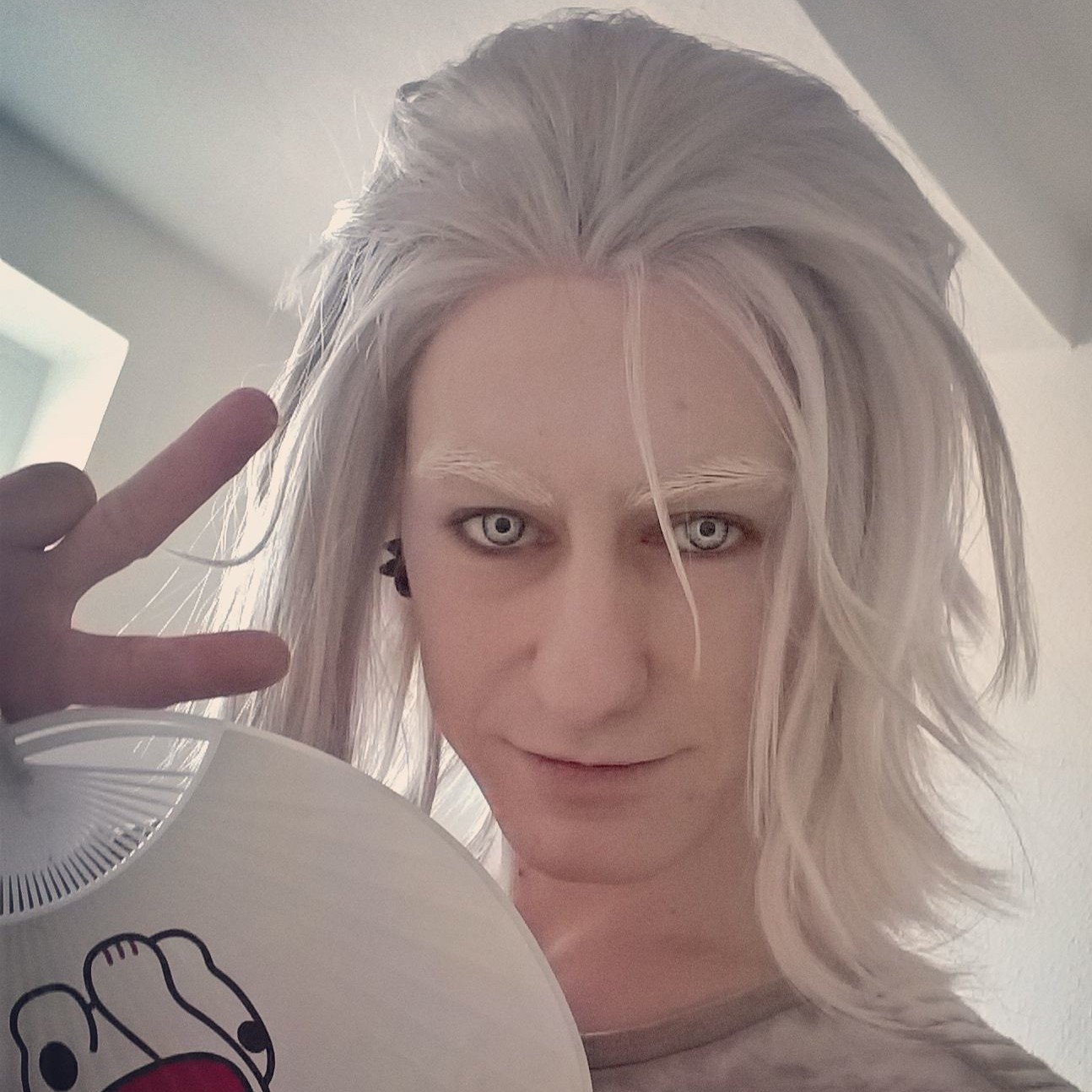 Cosplayer from Germany, sewing and crafting nerd :)