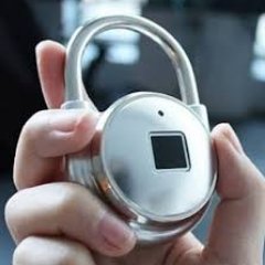 #Tapplock es el primer #candado con alta #seguridad #biométrica y que puedes controlar desde tu #smartphone.