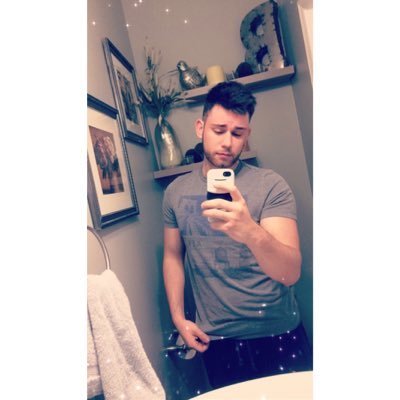 slipandslides's profile picture. active.