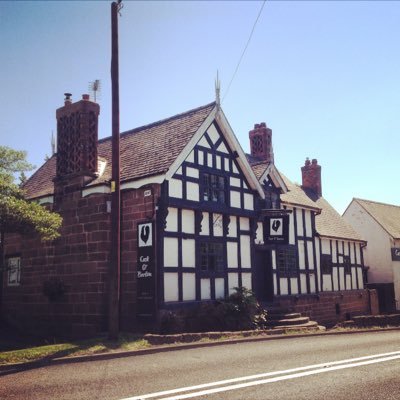 Refurbished 17th century coaching inn, serving great food & drink in the Cheshire countryside. With 14 luxury bedrooms, function room & wedding facilities.