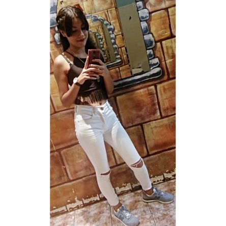 #Racingsosmivida
instagram: zoeludmilaok
fb: Zoe Mariposita
Wspp: 1132147278