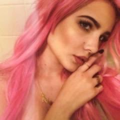 free follow from @hopefulkingdom !! go follow them pls!!(I Stan: Halsey, dua, Sky ferreira, tøp, lana, troye, Allie x, matd, nbhd, tove lo, d+p, poppy, etc!)