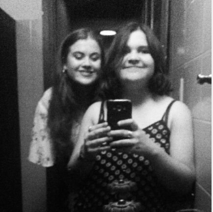 juliurbinaa's profile picture. 📚🎨🐘❤😌🆓♏🔁🌻🌈🌅🌎♻