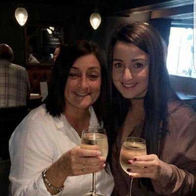 traceyhallett68's profile picture. 