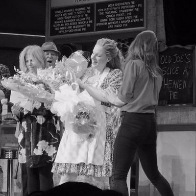 TeamJessieM's profile picture. Jessie Mueller is a real life ray of sunshine☀️