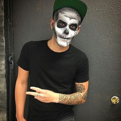 bludusan's profile picture. inovator | traveler | suka pakai kaos polos |