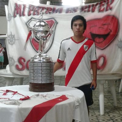 rodriiigmz's profile picture. 