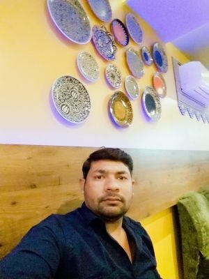 sagarkakadiya72's profile picture. Enjoying...life