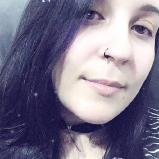 AlanaAragoni's profile picture. Software Engineer.