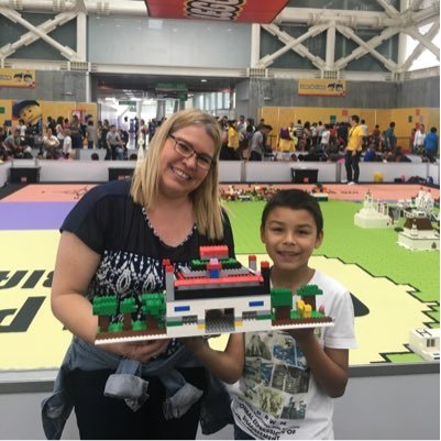 ClaudiaMCorrea3's profile picture. 