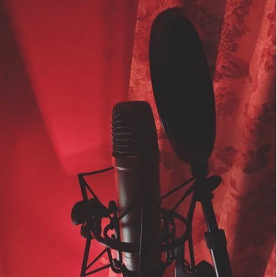 I make music and I'm tryna keep a positive message going! 💯🤙 New track drops in May 🙌