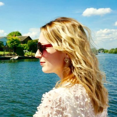 SLCasablanca's profile picture. Writer, editor, blogger. Travelling the world in search of stories.