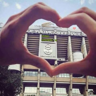 you never walk alone....❤️❤️💛💛💛❤️❤️viva españa!!viva la gc!!entrenador de futbol nivel 2⚽️.. musho ceuta!!
