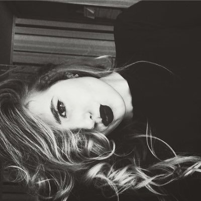 merrmaidi's profile picture. 