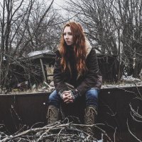 Julie (@jvank100) 's Twitter Profile