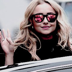 「felιcια b l α c k c α t hαɾdч ━❝dιzem que α mαισɾ jσια dσ mundσ é σ cσrαçασ, cuιdαdσ pσιs eu pσssσ rσubαɾ σ seu.❞ | thιef | heɾσ's pαɾαmσuɾ」#ᴍᴀʀᴠᴇʟʀᴘ