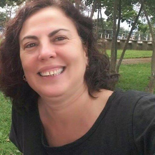 isabelreiscamar's profile picture. Enfermeira de ESF, formada há 20 anos pela EERP/USP. Adoro a liberdade, música,TV, net, livros, crianças, idosos e cães.