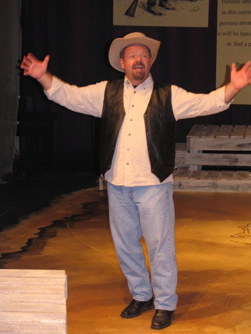 Home & commercial property inspections, mold inspections, radon testing in the Greater Middle Tennessee area. I enjoy participating in community theater.