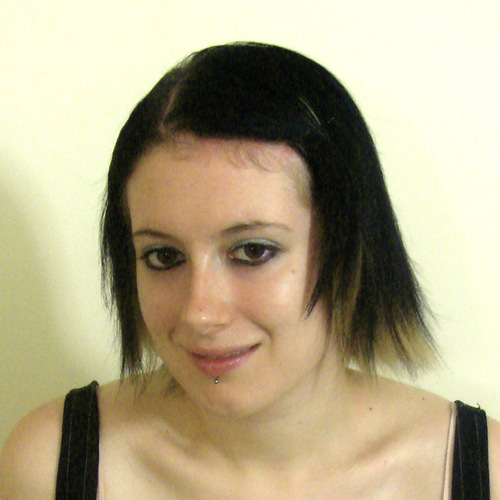 kleineblumen's profile picture. More sentient than most buttons