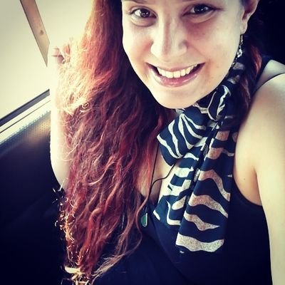 DeniseReiz's profile picture. Sem dúvida há coisas das quais eu não tenho certeza!
