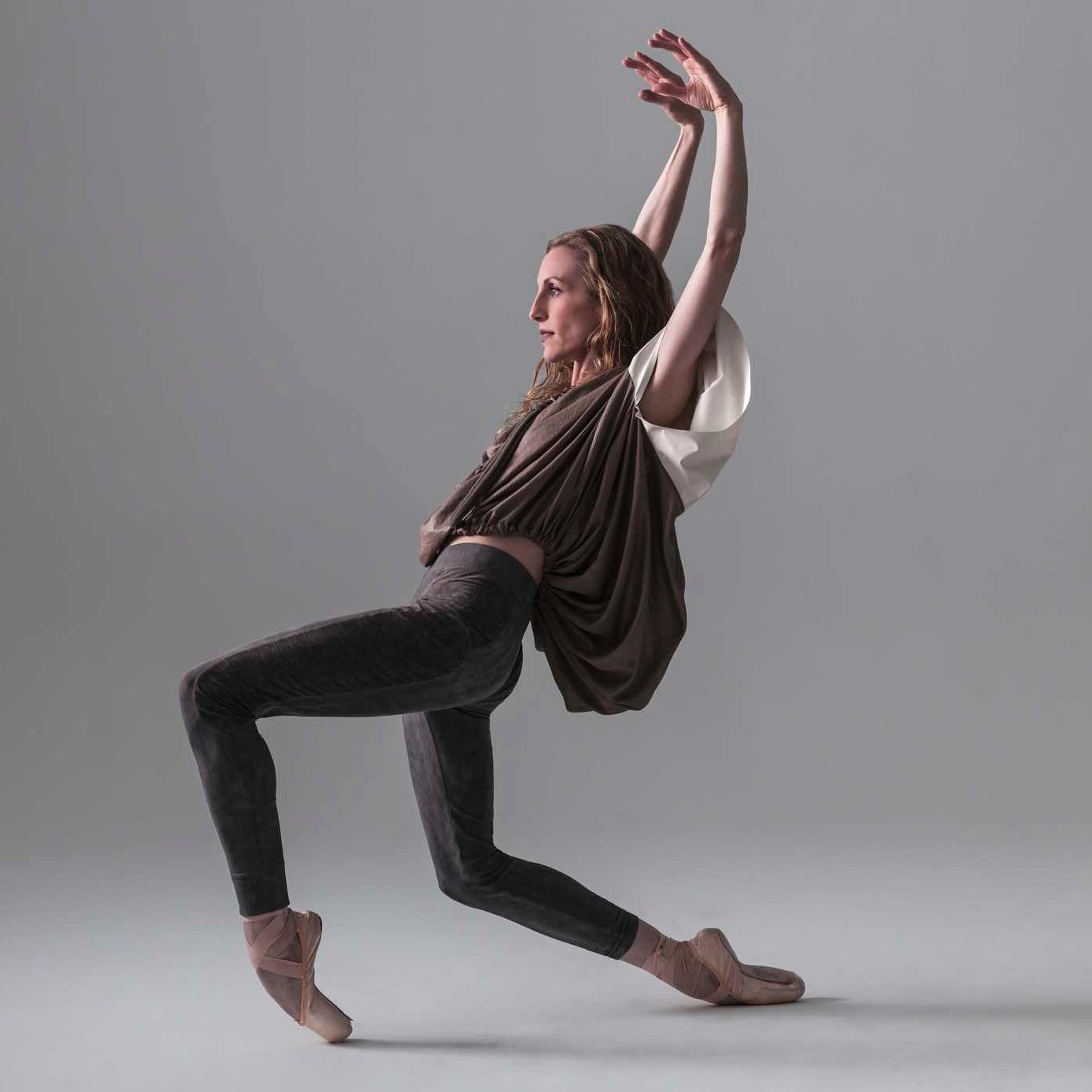 Follow the journey of prima ballerina Wendy Whelan in this riveting documentary, exposing the resilience, strength & triumph of a world renowned artist. NY 5/24