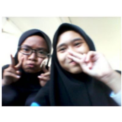 lol_amiirah's profile picture. 🦄💯