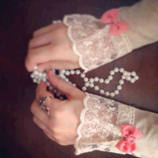 ghinangningcle's profile picture. Terimakasih yaRabb هَـذَا مِـنْ فَضْـلِ رَبِّـي ♡