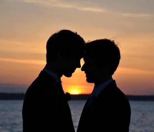 Love wins ❤Arab gay couple👨‍❤️‍💋‍👨