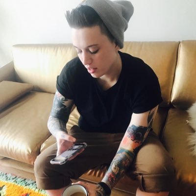 🌈 insta @capalbo357 🐶 Dog Mom 🤗