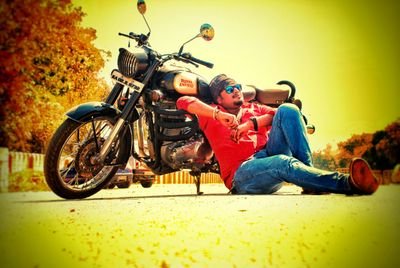 MadhuChakravar3's profile picture. TV