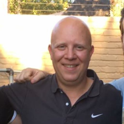 Enterprise Sales Executive @ AvePoint, proud husband, father of two, and technology lover