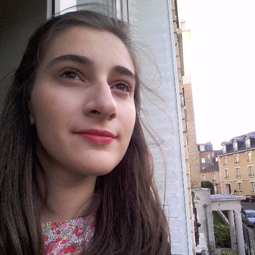 Clairoban's profile picture. Partisane de la @libertescolaire et d'une éducation décomplexée, belle et structurante ! Elève à l'#ILFM @Anuncio #aimeetfaiscequetuveux #éVEILLEUSEdeconscience
