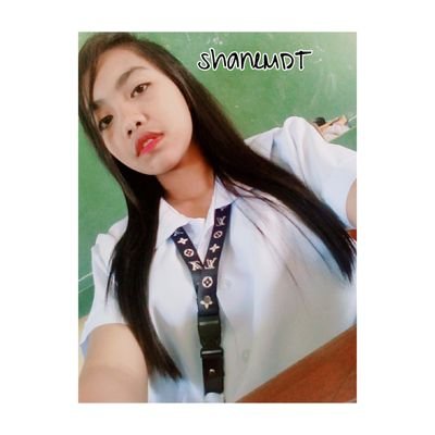 MY NAME IS SHANE ONTUCA😉NO ONE'S PRPRTY PERO ANG MAHALIN SI CRUSH BESS PANG HABANGBUHAY.😘😍AM QUEEN SHANE👑 NO HAVE A KING 👑👆👎I LOVE LETTELMIX AND ONE D!¡¡