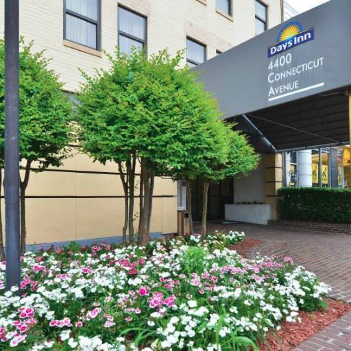 Situated in the Forest Hills area, our Days Inn Washington DC/Connecticut Ave hotel is an ideal choice when visiting the nation's capital.