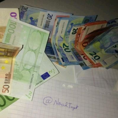 Je vends des fixed a prix intéressant, j'ai toutes les preuves sur mon comptes
Essentiellement sur les championnats des pays de l'est, et d'Asie
