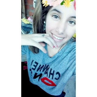 MakarenaZaiira's profile picture. 