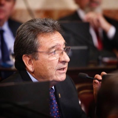 Senador Nacional Frente Cívico y Social Ex Gobernador de Catamarca. Abogado. Hincha de Racing. CUENTA OFICIAL.