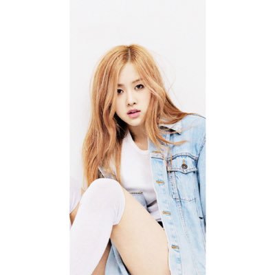 PlayfulMochi's profile picture. ❛ ᴅᴏɴ’ᴛ ʙᴇ ʟɪᴋᴇ ᴀ ᴘʀᴇʏ, ʙᴇ sᴍᴏᴏᴛʜ ʟɪᴋᴇ ᴀ sɴᴀᴋᴇ. ❜