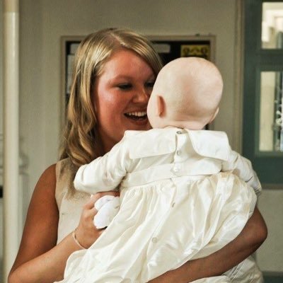 tifflee_lee's profile picture. 