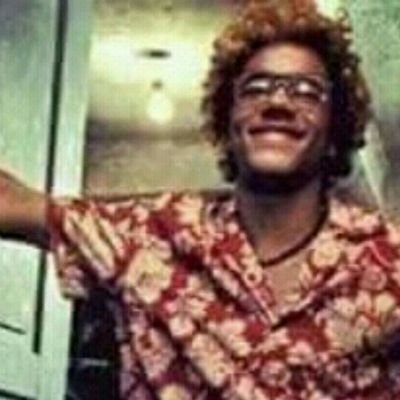 Agradeço muito à Deus por nascer um favelado aonde aprende o certo praticando o errado..