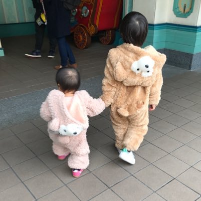 ディズニー大好き3児のママです♪懸賞にはまっています！無言フォロー失礼します。同じ趣味の方のフォロー大歓迎です☆気をつけていますがリツイートのリツイートしてしまっていたらごめんなさい。まだ始めたばかりで不慣れですが懸賞好きさんと繋がりたいです★よろしくお願いします(*^^*)72の当選記録を載せ始めました♪