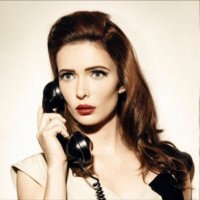 Elizabeth Tulloch(@BitsieTulloch) 's Twitter Profile Photo