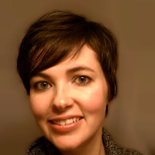Perpetually sleep deprived organizing freak who actually loves manual labour.
Oh, also a website creator.