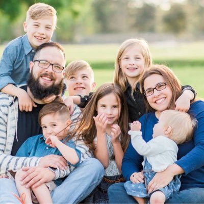 Joshua__Spinks's profile picture. Love My Life!!! Beautiful wife, six life changing kids and I belong to a soul saving God!!!