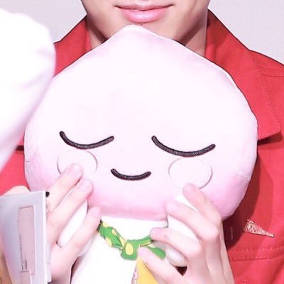 kimi_bts's profile picture. 일분 사람입니다 😊🇯🇵🌸한국어를 공부중입니다 !!🗣💬 《방탕소년단！👏🏻💞》“99line” 無言フォロー失礼します🙏フォロバない方リムりますすみません💦 【@BTS_twt】화이팅!