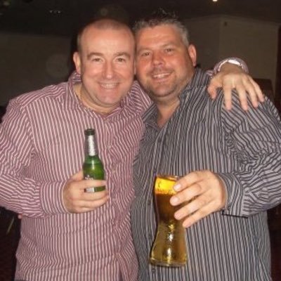 Shez from LA. Secretary/Treasurer of @MooreUtdFC aka Billy Green's Red & White Army! Support Liverpool FC & Warrington RLFC