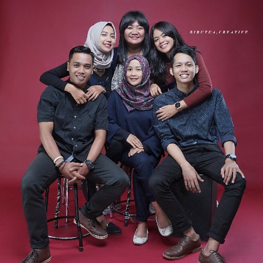 BirutuaCreative's profile picture. Professional Photography
Booking & Info Pricelist: 
☎ 0341 - 416862 
IG : birutuacreative
LINE : @birutuacreative (pakai@)
Studio : Jl.Bunga Truly No.19 Malang