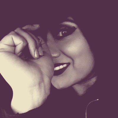 YvetteInda's profile picture. In the waves of change we find our direction